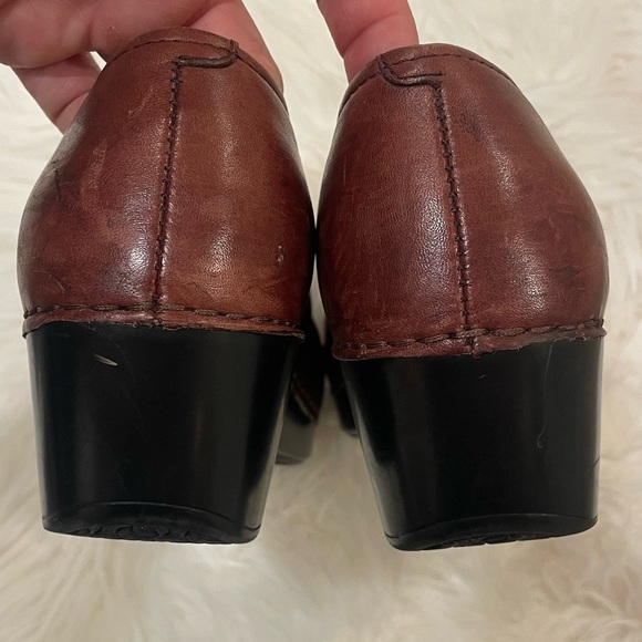 Dansko Tamara Brown Leather Clog Mule Nurse
Buckle Shoe Womens Size 7.5 8 EUR 38 - Picture 4 of 7